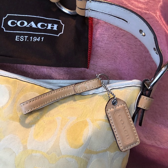Soft yellow Coach purse - Picture 2 of 8